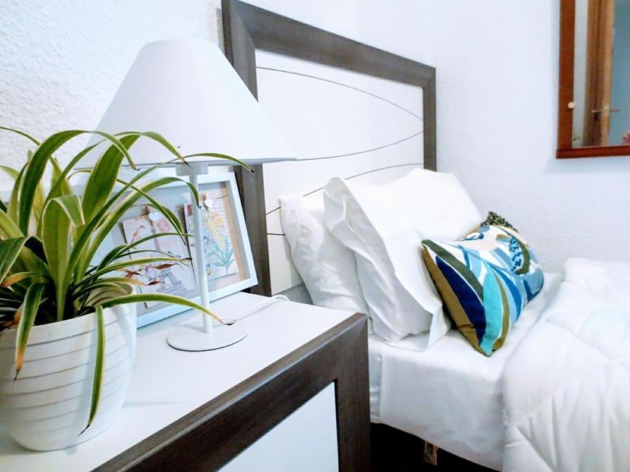 Precioso Piso Moderno: Terraza, A/C, Netflix, Wifi Apartment บาเลนเซีย ภายนอก รูปภาพ