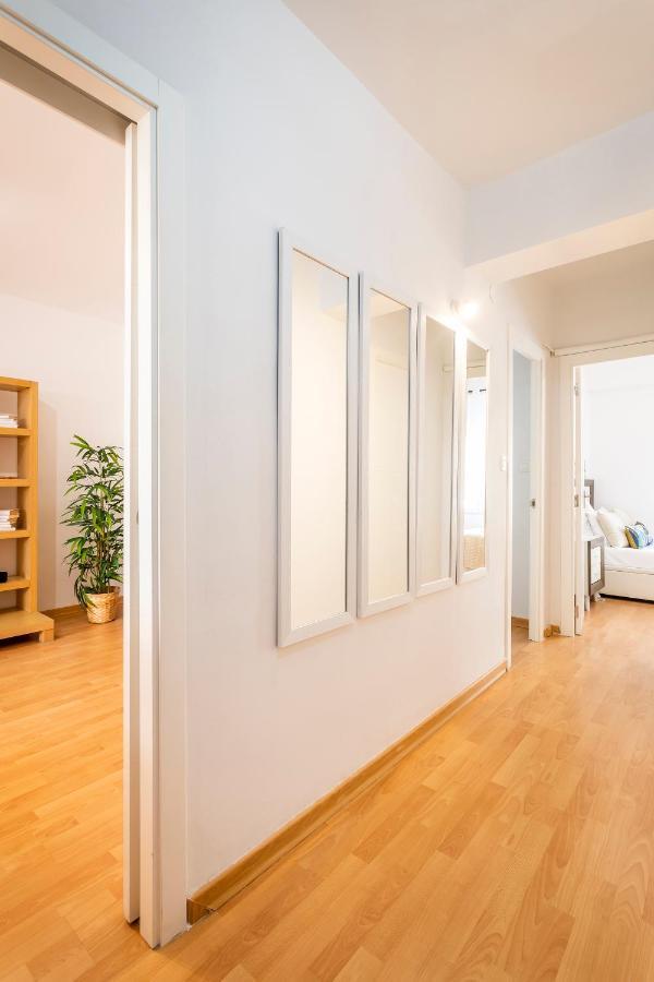 Precioso Piso Moderno: Terraza, A/C, Netflix, Wifi Apartment บาเลนเซีย ภายนอก รูปภาพ